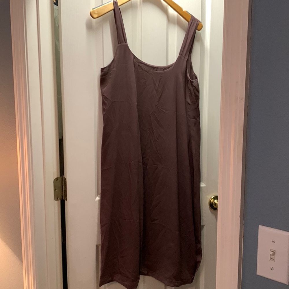 Gary Graham luxurious silk dress